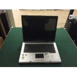 Acer Aspire 1690 laptop together with a Philips digital terrestrial recorder