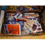 Box of Draper mini hooks and pic sets,