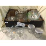 Box of pyrex casserole dishes, Luminarc bowls,