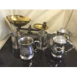 A basket of set of vintage kitchen scales with weights, pewter tankards : MG,