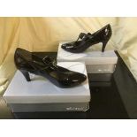 Nine assorted pairs of lady's shoes - Lotus,