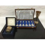 A Stuart Devlin Franklin Mint limited edition silver gilt 'Royal Christening Porringer 1982', boxed,