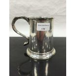 A silver tankard, John Langlands I, Newcastle 1757, 307.3g, 12cm high.