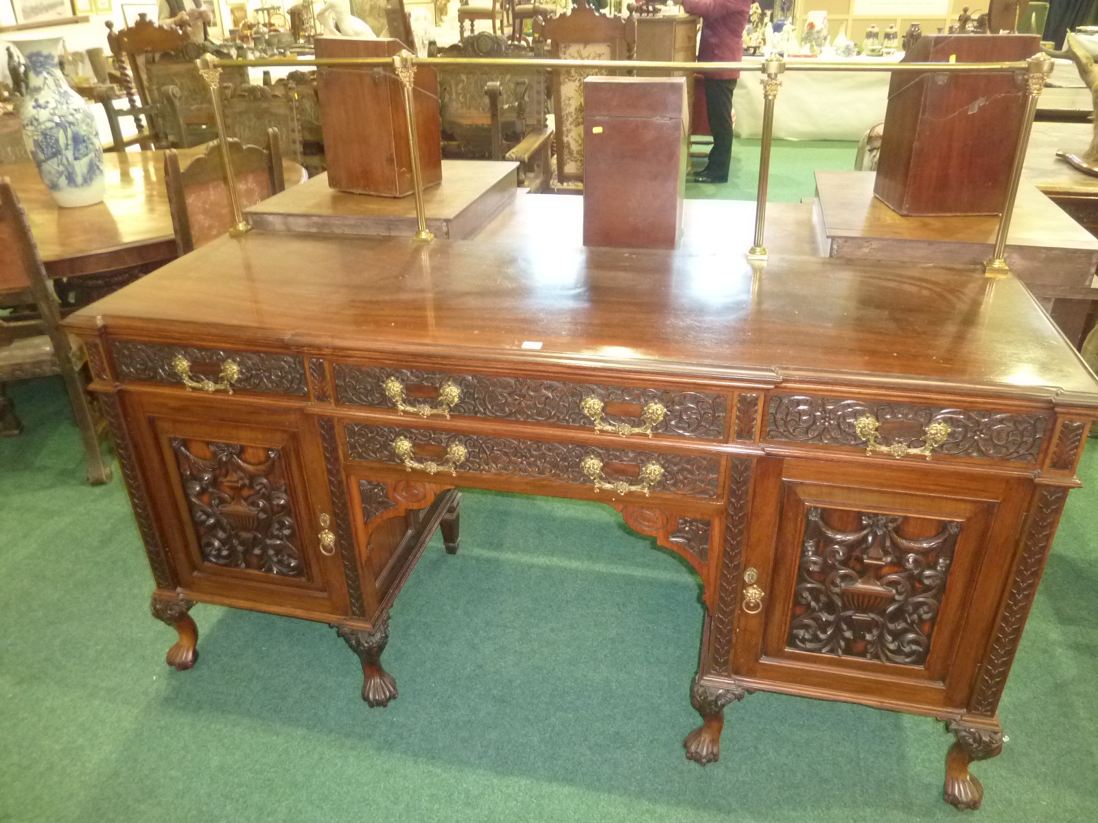 Handsome late 19th century Anglo-Indian rosewood sideboard with brass rail back above breakfront - Image 4 of 13