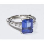 Tiffany & Co. Tanzanite & Diamond Platinum Ring