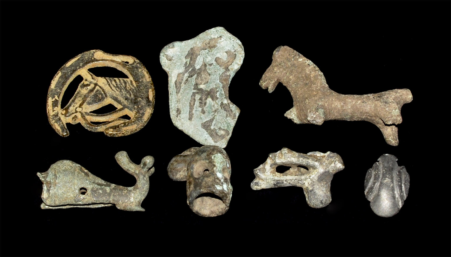 Roman to Post Medieval Animal Artefact Group