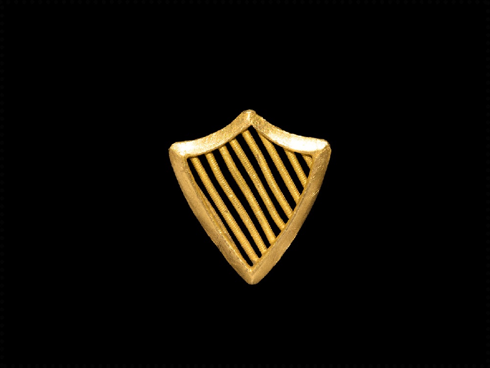 Medieval Gold 'Sir Peter DeMontfort' Heraldic Livery Badge
