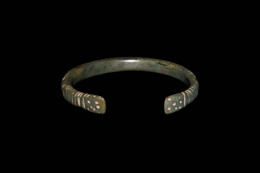 Roman Decorated Bracelet