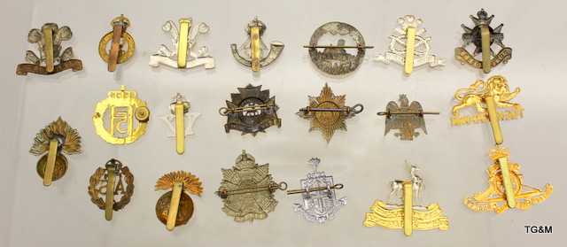 20 assorted military cap badges - Image 2 of 2