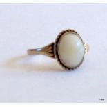 A 9ct gold opal ring size P