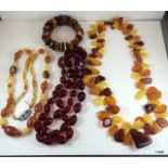 Miscellaneous necklaces and bracelets to include Amber