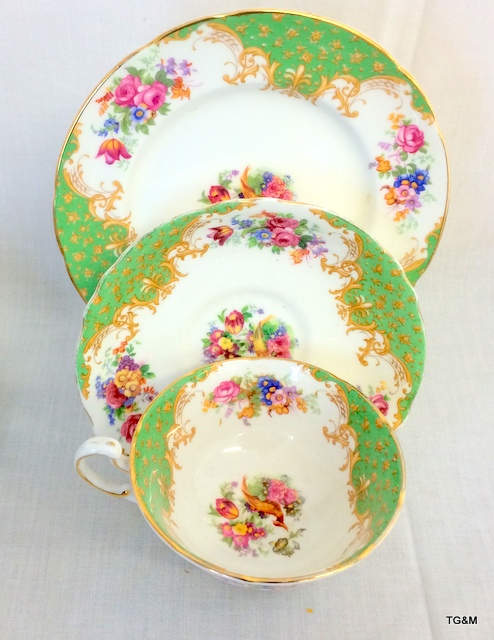 Mixed tea cups, saucers, Coalport, Spode etc - Image 4 of 5