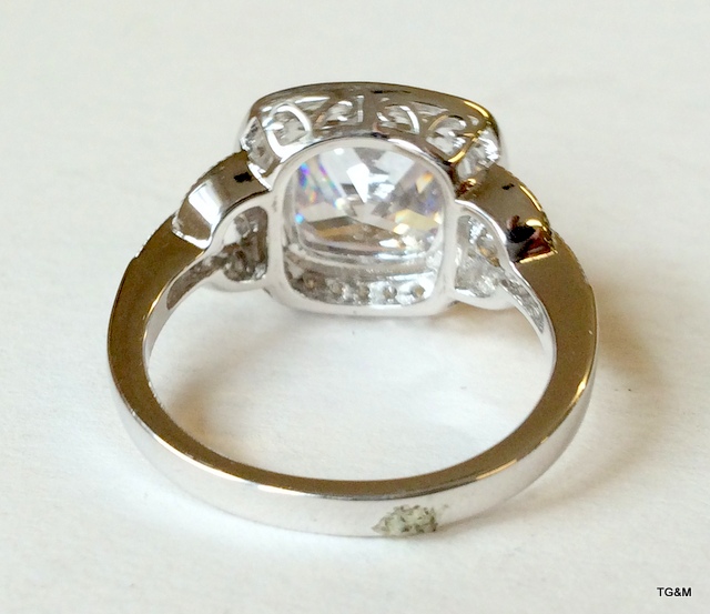 A silver and large cz dress ring - Image 4 of 5