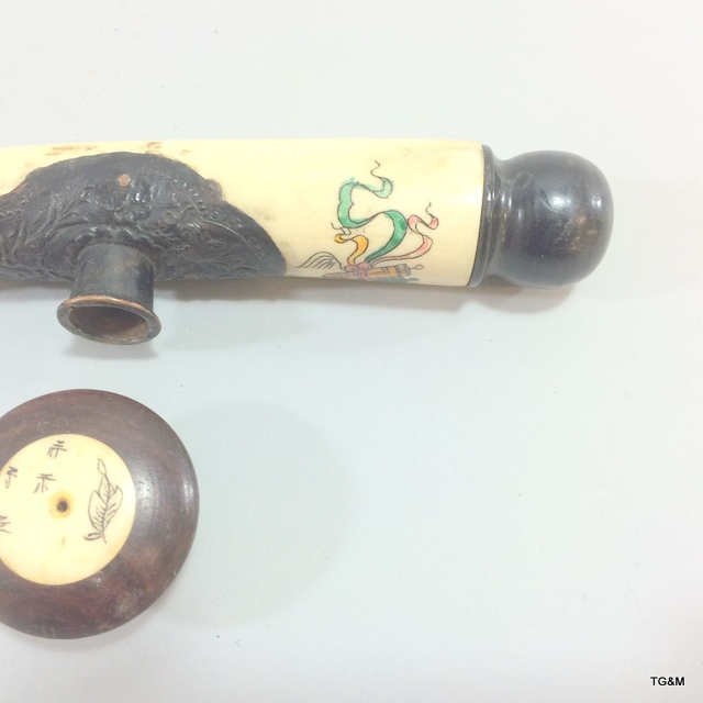 A Chinese decorated bone opium pipe - Image 5 of 6