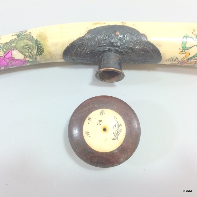 A Chinese decorated bone opium pipe - Image 4 of 6