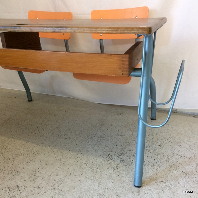 A Vintage French Two Seater School Desk - Image 7 of 7