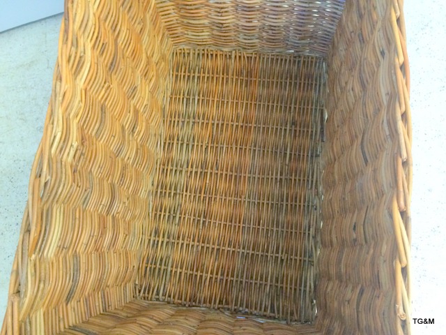 Large oblong Honey Rattan log basket (60x80x50) - Image 4 of 5