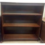 A three shelf oak bookcase 92 x 89 x 28cm