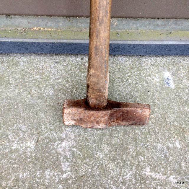 Miscellaneous tools to include BR ballast shovel, rail sledge hammer and BR small tools - Image 3 of 8