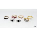 Mixed collection of gold and silver jewellery