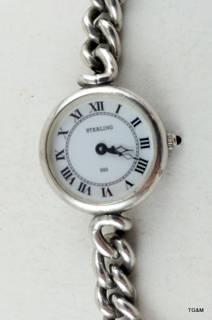 Silver ladies watch and silver ring - Image 2 of 5