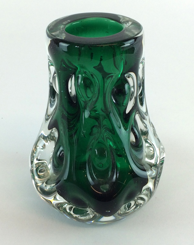 Langham glass vase with side dimples and colour - Image 4 of 4