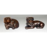 2 dog Netsuke signed to the base