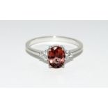 9ct white gold ladies pink topaz ring size R