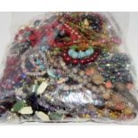 Mix bag of costume jewellery