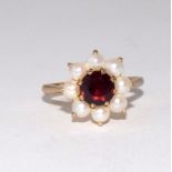 9ct gold ladies garnet and pearl daisy cluster ring size M