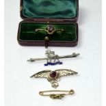A selection of antique brooches