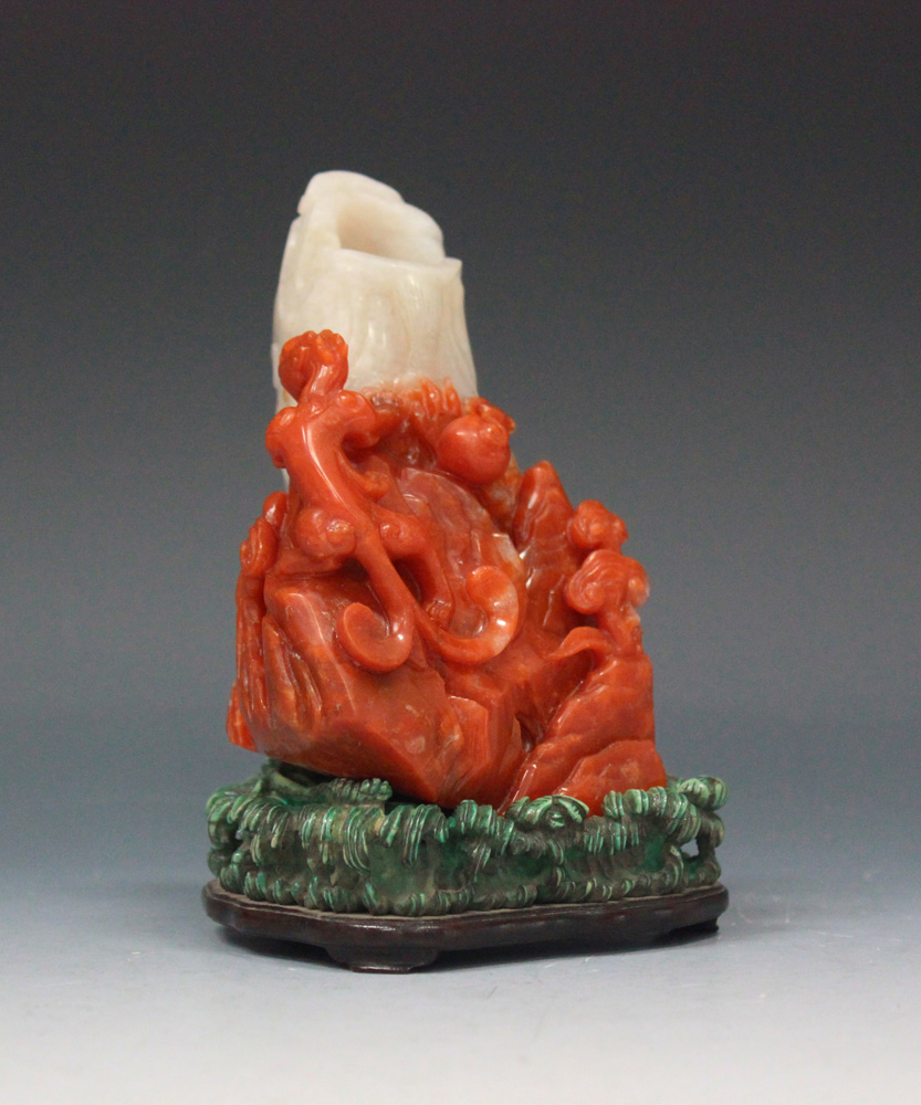 A Chinese two-tone agate vase, 20th Century, the pale grey and red stone carved with a leaping - Image 12 of 12