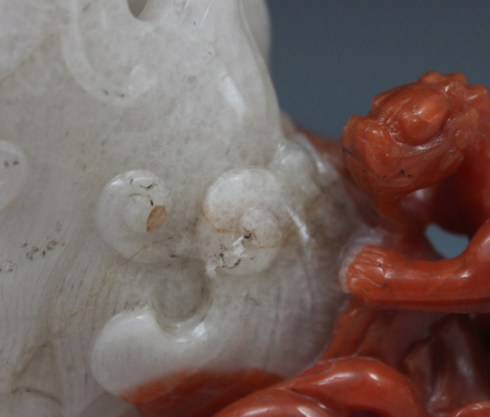 A Chinese two-tone agate vase, 20th Century, the pale grey and red stone carved with a leaping - Image 5 of 12