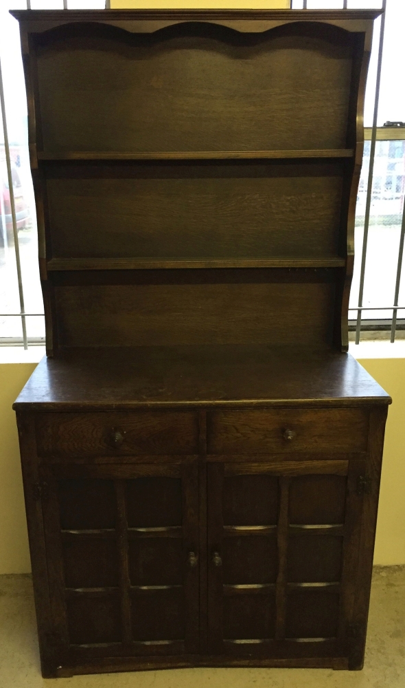 A vintage oak dresser. 174cm tall and 92cm wide.