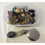 Tub of mixed items to include a trinket box, mirror compact and jewellery.