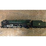 Unboxed Hornby OO gauge 4-6-2 BR green locomotive 'Morning Star' 70021 & tender.