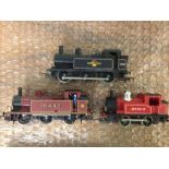 3 unboxed OO gauge locomotives: 1) Hornby 0-6-0 LMS 16440, 2) Tri-ang 0-6-0 BR black 47606, 3) Red