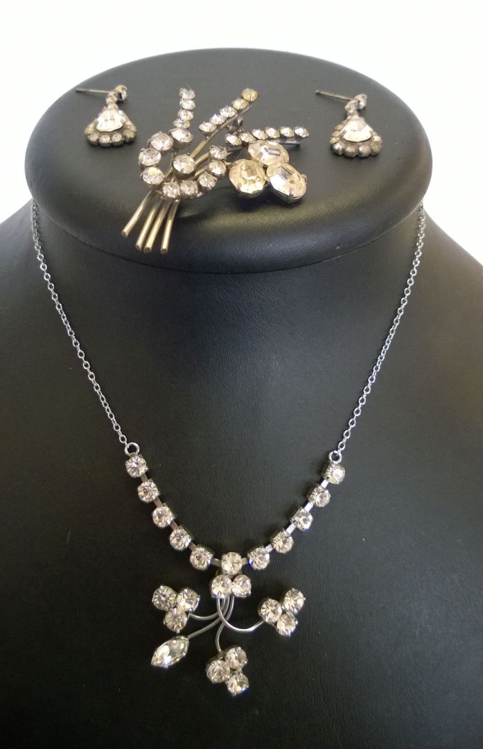 Vintage diamante set of necklace, brooch & earrings. Earrings for pierced ears.