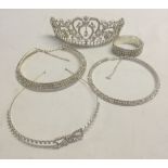 5 pieces of diamante jewellery