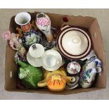 A box of assorted ceramic items to include Royal Winton dish & Franz Rose decorated vase.