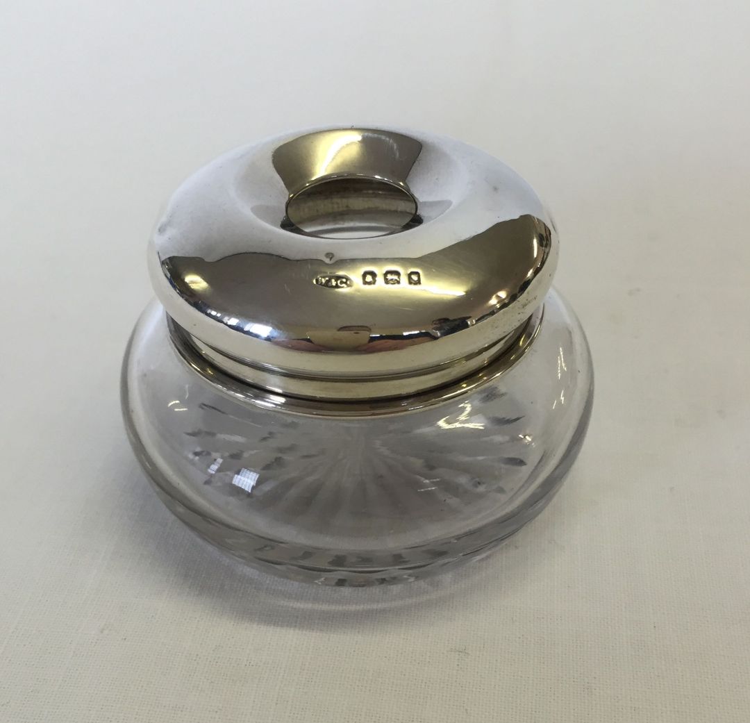 HM silver inkwell with glass base. London 1919 hallmark.