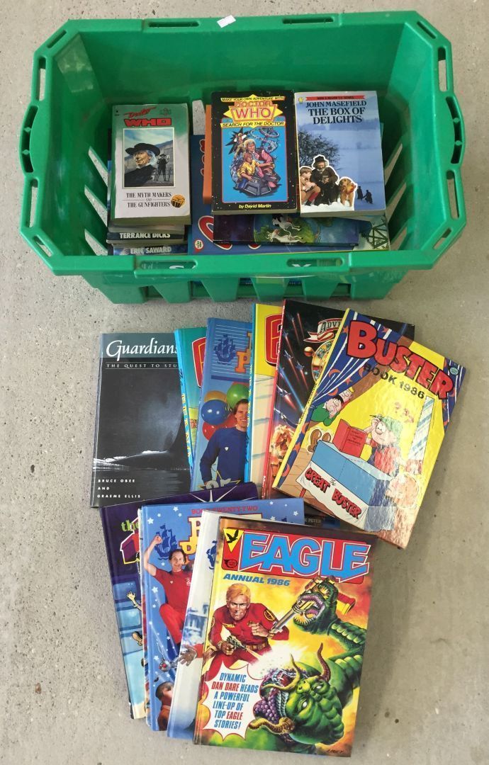 A box of c1970s-80s childrens books and annuals to include Dr. Who 'Target' paperback novels.