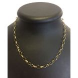 A 9ct gold belcher chain with large links, approx 46cm long, weight approx 6.8g.