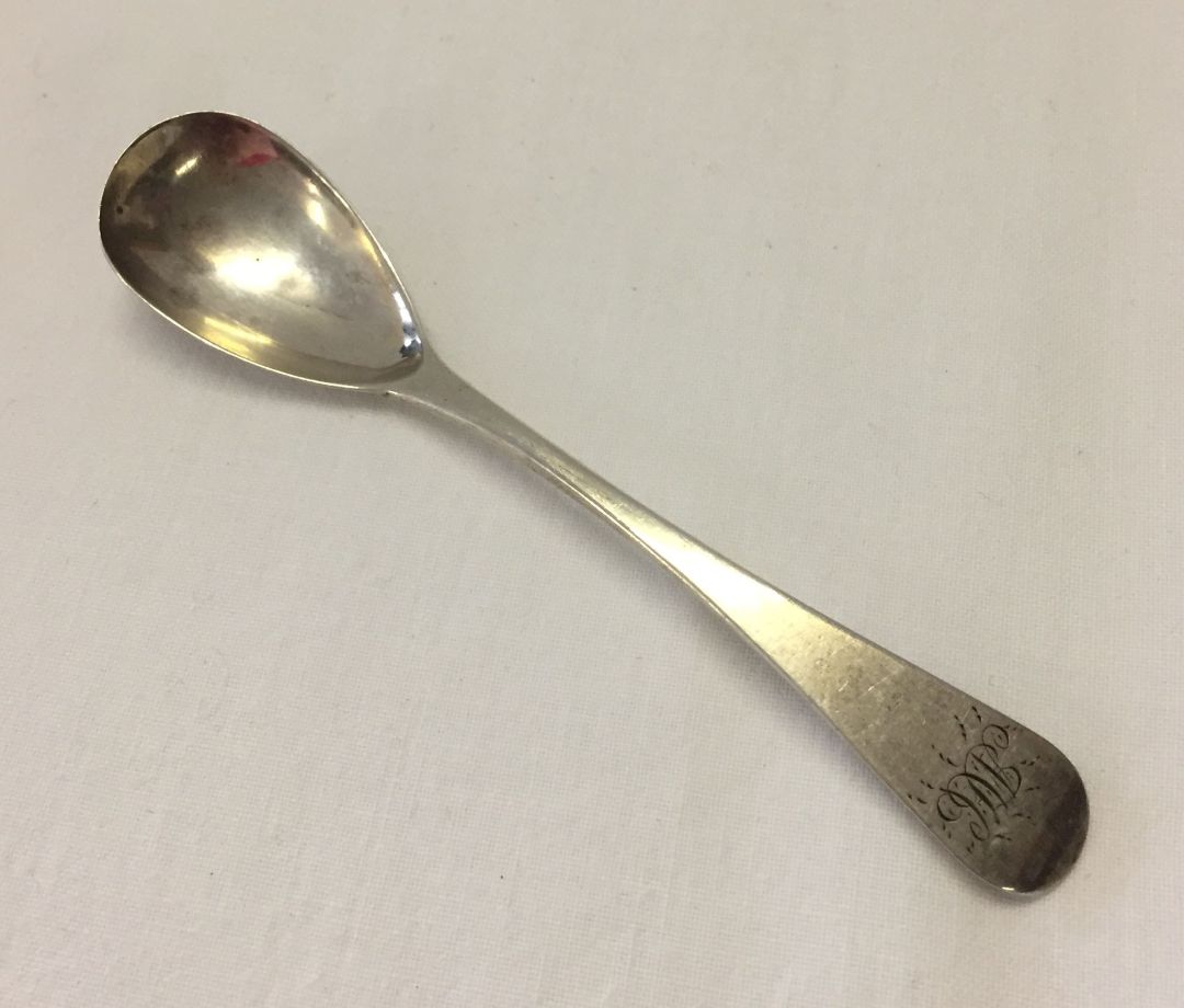 Georgian silver spoon 110mm long, weight approx 10g. Hallmarked 1826 BC&N James Barber, William