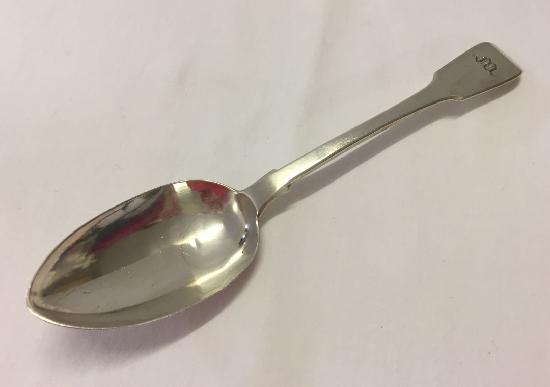 Fiddle back silver spoon 225mm long, weighs approx 67g. Hallmarked for York 1833/34 James Barber,