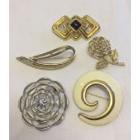 2 Monet costume jewellery brooches together with 3 brooches by Sarah Coventry.