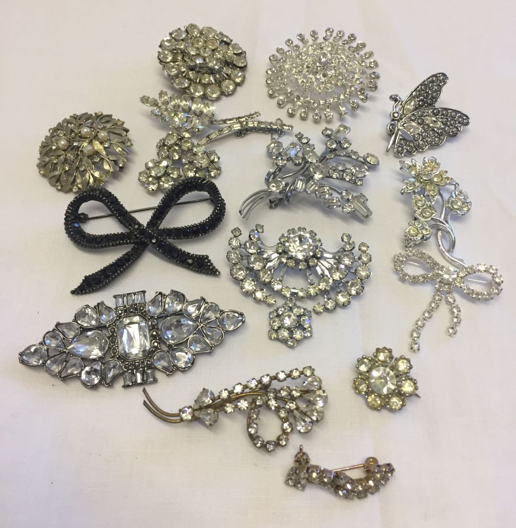 A quantity of diamante stone set costume brooches. - Image 2 of 2