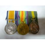 A First War pair of medals and Territori