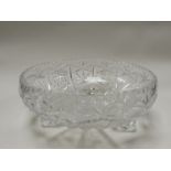 A crystal footed fruit bowl,