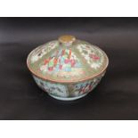 A Cantonese porcelain bowl with cover decorated with flowers,